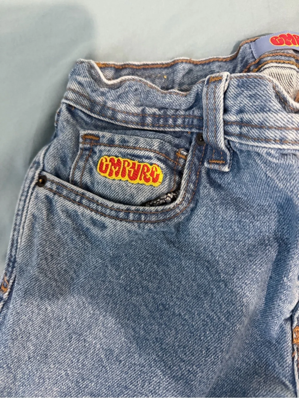 Empyre Light Wash Jeans - size 27